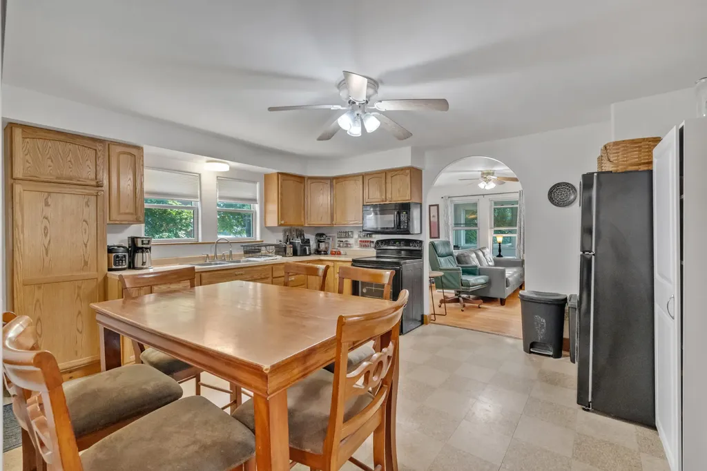 8 Thompson Street Lewiston ME 04240