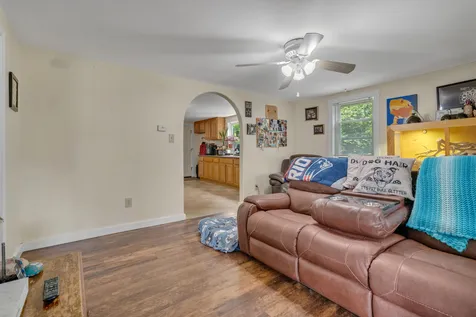 8 Thompson Street Lewiston ME 04240