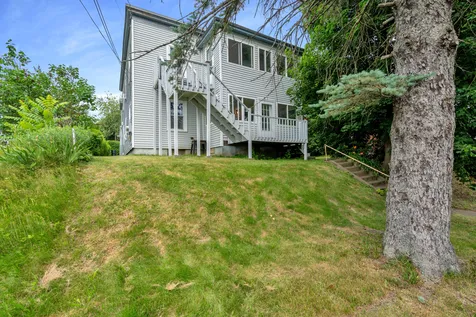8 Thompson Street Lewiston ME 04240