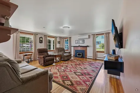24 Smith Street Augusta ME 04330