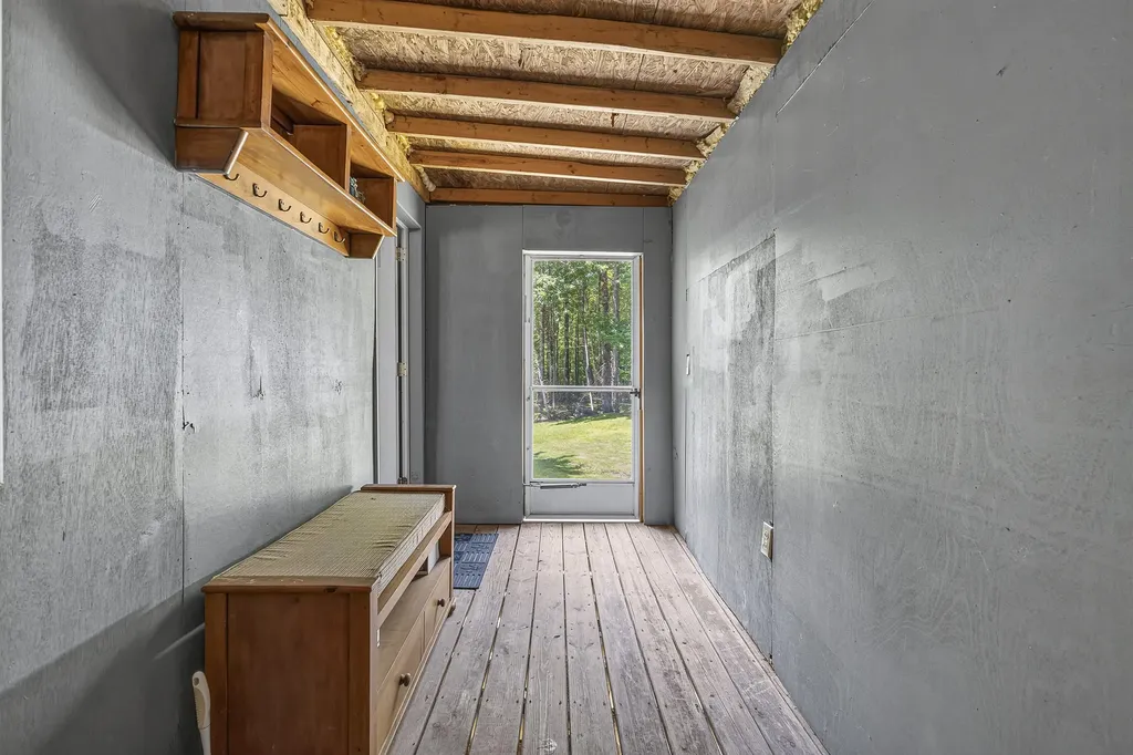 15 Donjon Lane Livermore Falls ME 04254