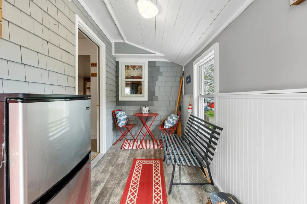 1069 Newbury Neck Road Surry ME 04684
