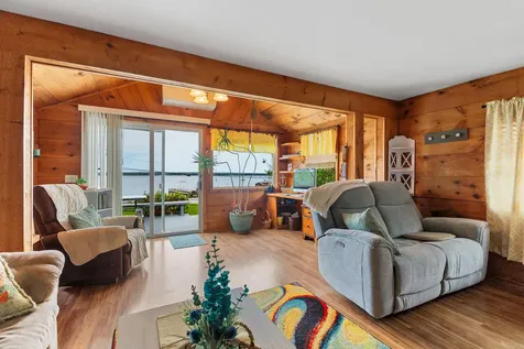 1069 Newbury Neck Road Surry ME 04684