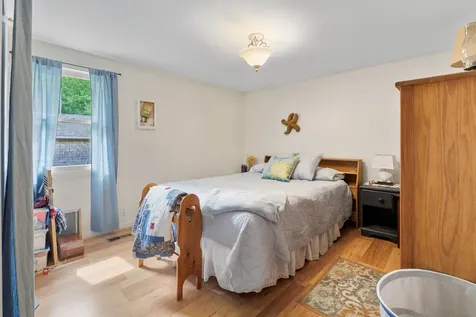 1069 Newbury Neck Road Surry ME 04684