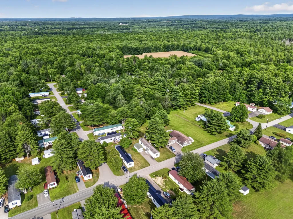23 Karen Street Palmyra ME 04965