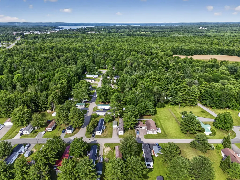 23 Karen Street Palmyra ME 04965