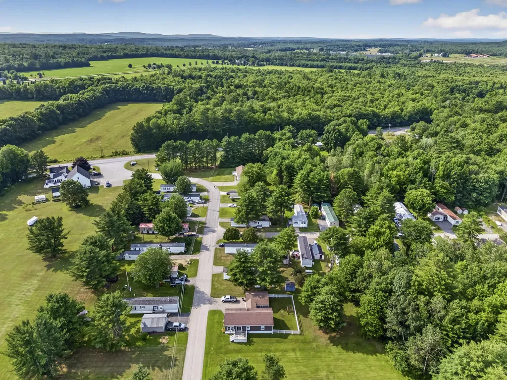 23 Karen Street Palmyra ME 04965