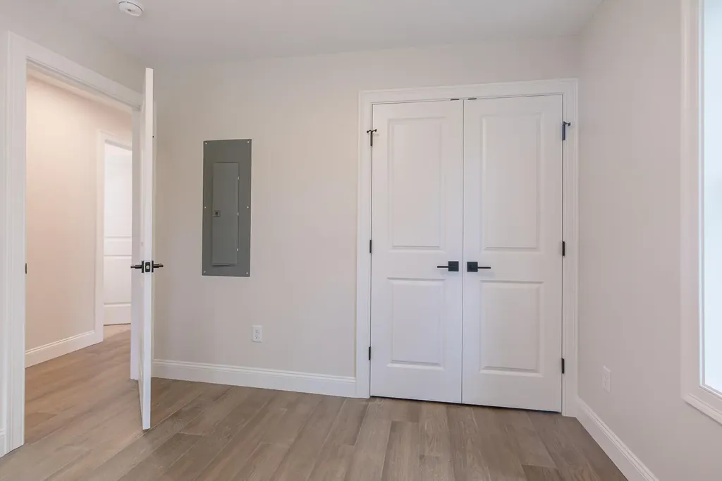9 Brook Street Biddeford ME 04005