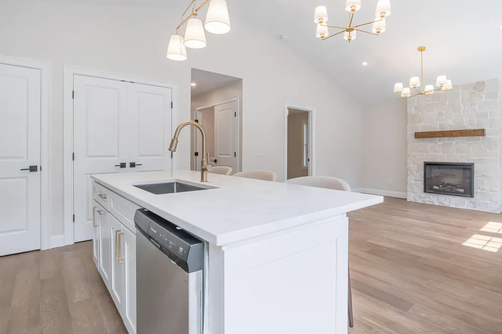 9 Brook Street Biddeford ME 04005