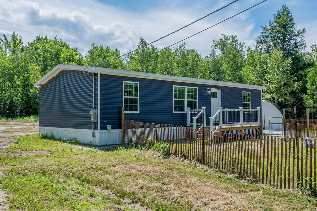 32 Hussey Road Parsonsfield ME 04047