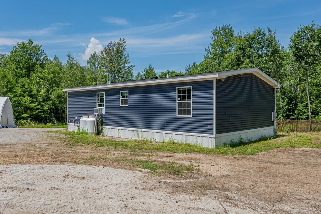 32 Hussey Road Parsonsfield ME 04047
