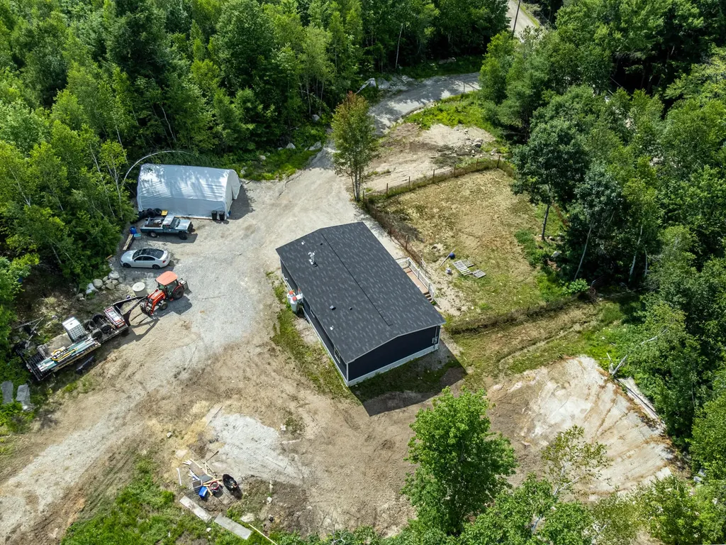 32 Hussey Road Parsonsfield ME 04047