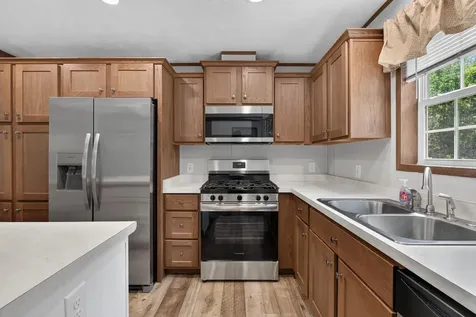 32 Hussey Road Parsonsfield ME 04047