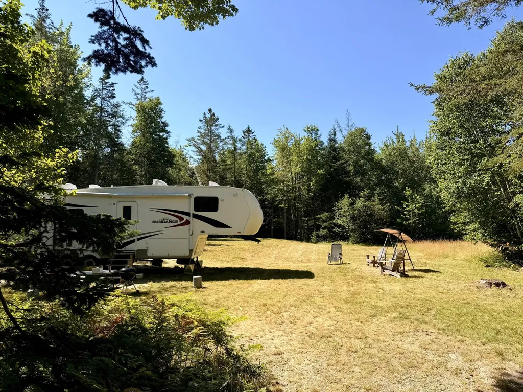 15 Eagle Point Way Trenton ME 04605