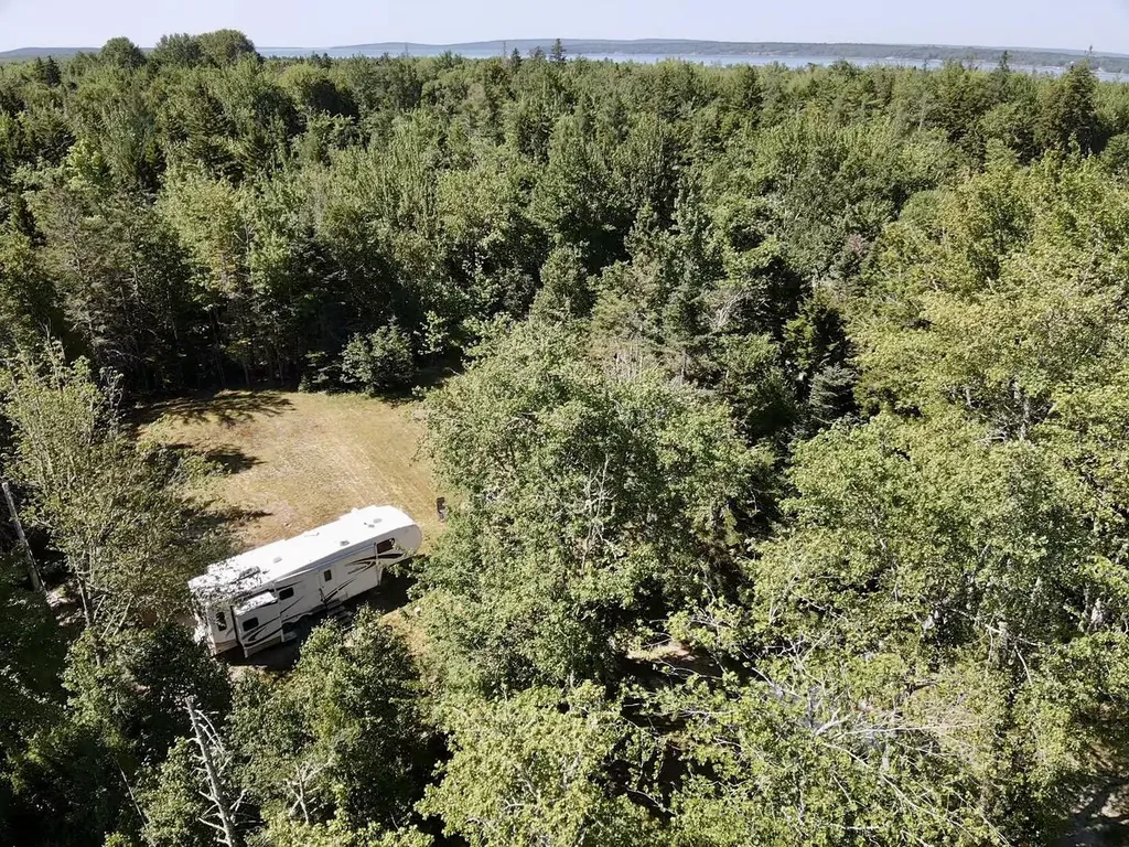 15 Eagle Point Way Trenton ME 04605
