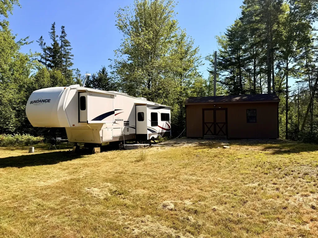 15 Eagle Point Way Trenton ME 04605