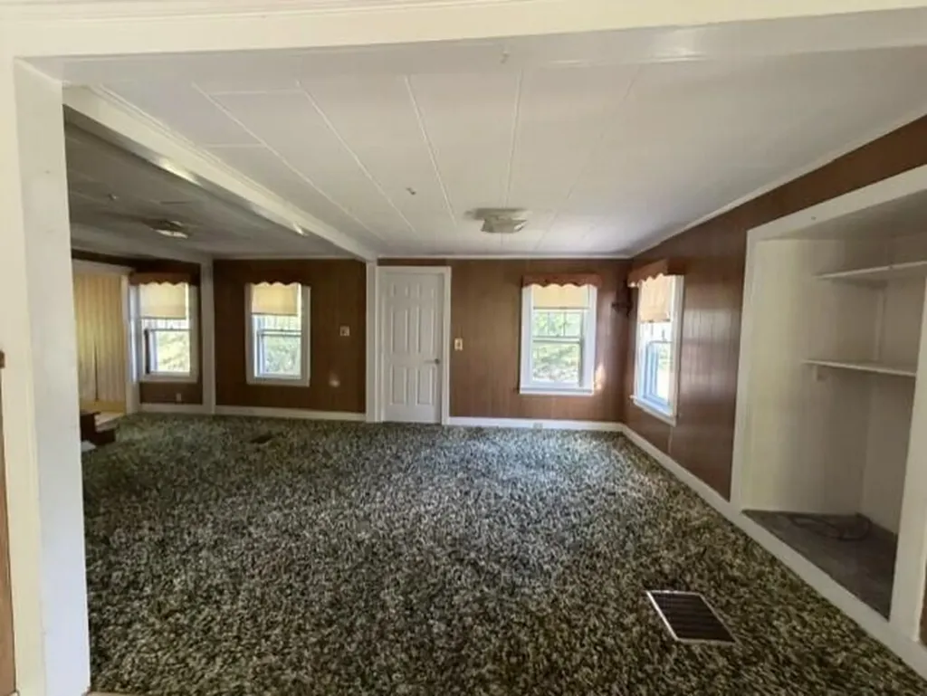 1077 Chadbourne Road Standish ME 04084