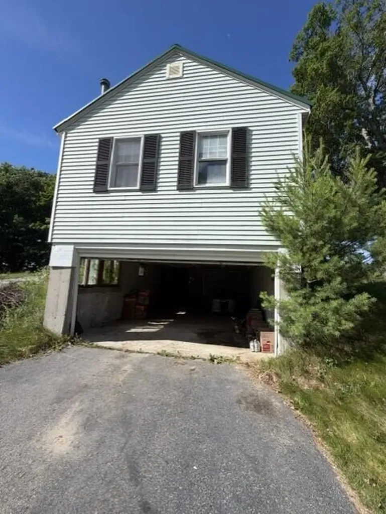 1077 Chadbourne Road Standish ME 04084