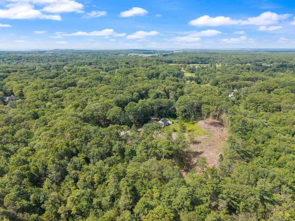 5 Davcarley Road Cape Elizabeth ME 04107