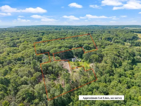 5 Davcarley Road Cape Elizabeth ME 04107