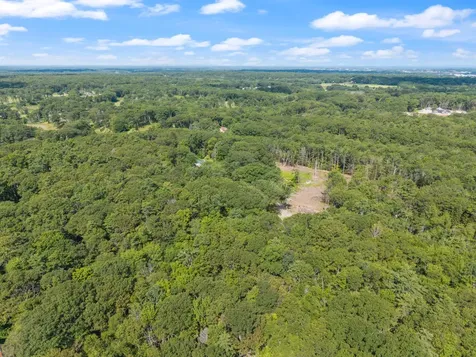 5 Davcarley Road Cape Elizabeth ME 04107