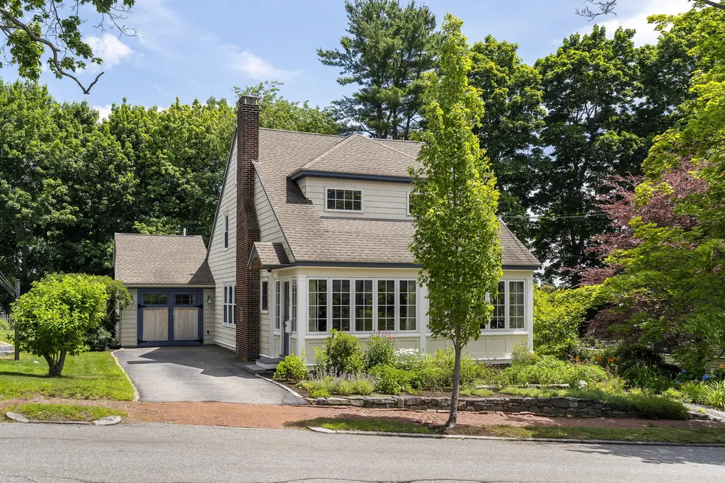 Portland ME, 25 Deblois Street