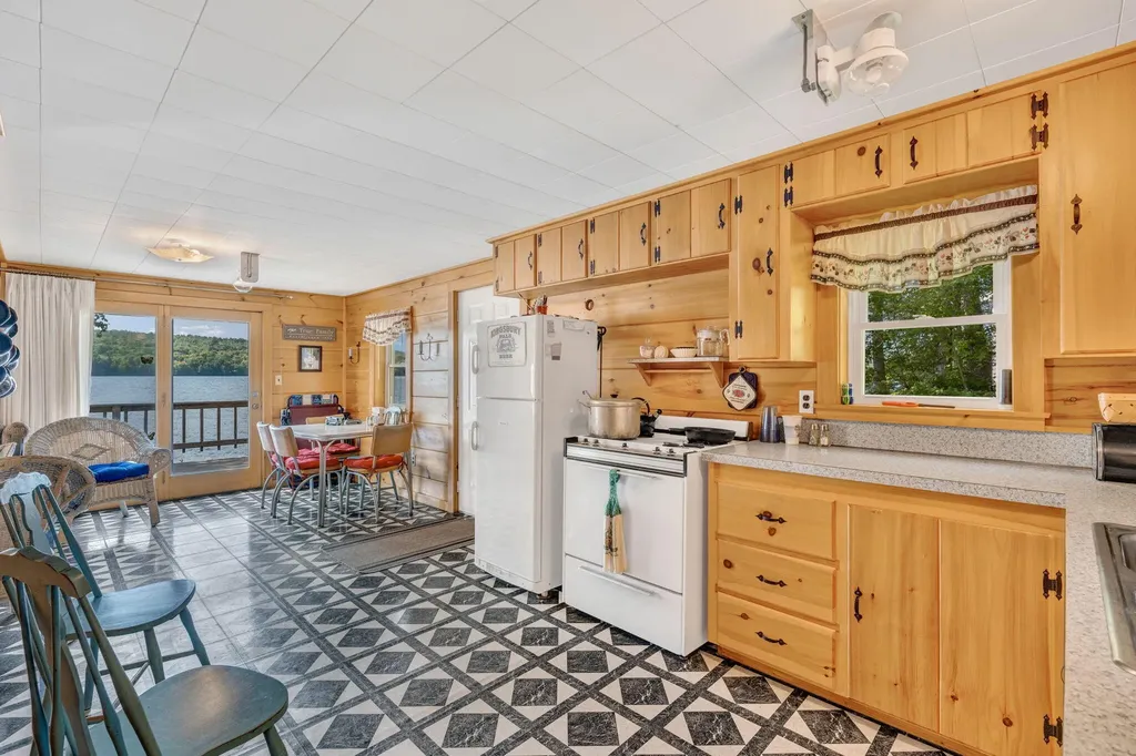 5 Anglers Way Mayfield Twp ME 04942
