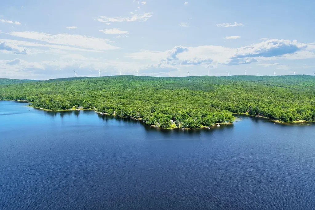 5 Anglers Way Mayfield Twp ME 04942