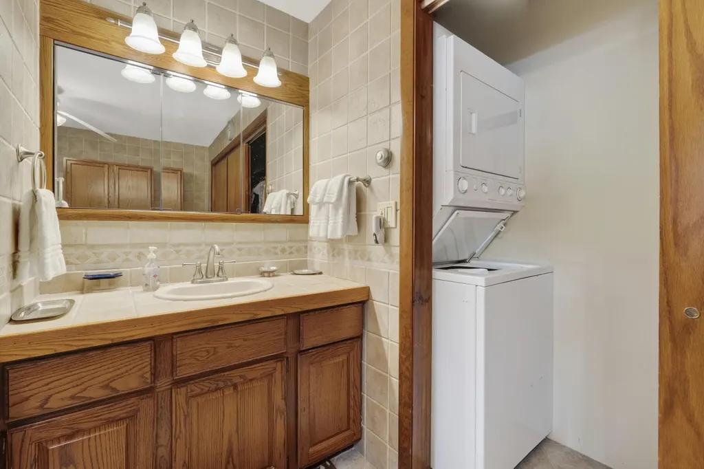 20 Central Avenue Waterville ME 04901