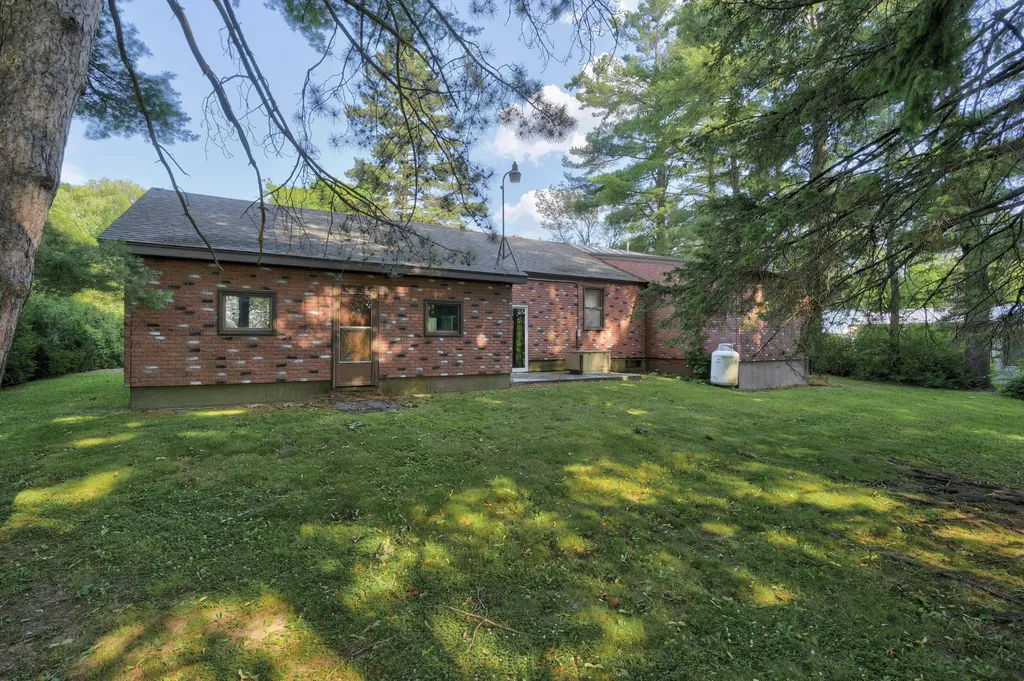 20 Central Avenue Waterville ME 04901