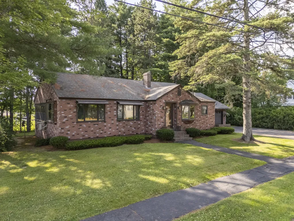 20 Central Avenue Waterville ME 04901