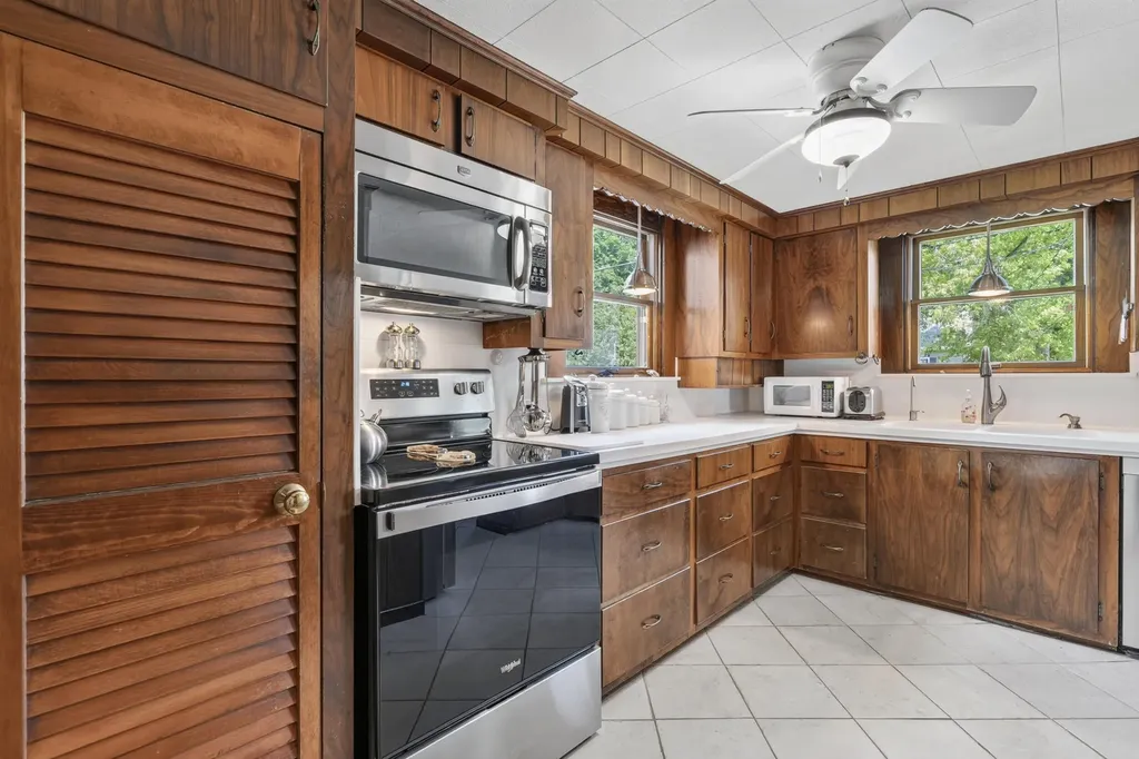 20 Central Avenue Waterville ME 04901