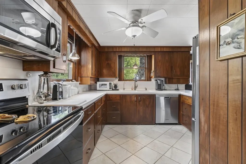 20 Central Avenue Waterville ME 04901