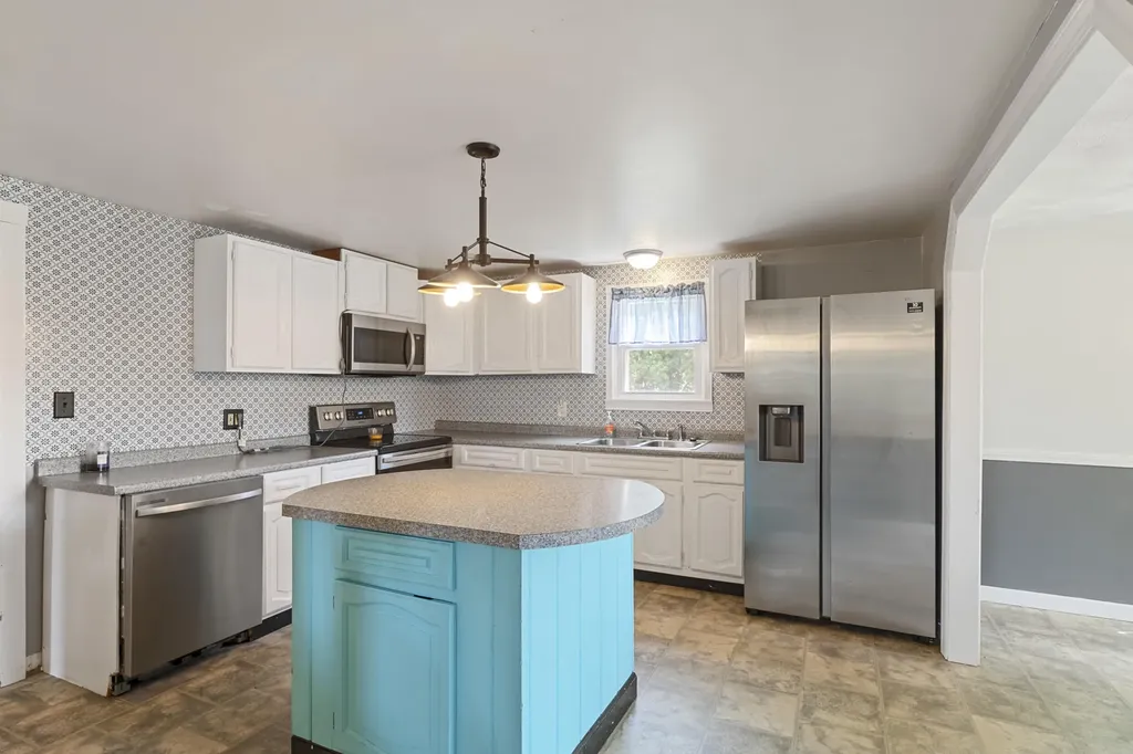 256 Belgrade Road Mount Vernon ME 04352