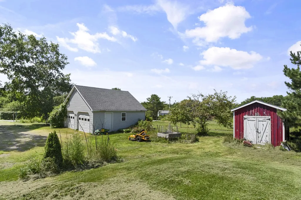 256 Belgrade Road Mount Vernon ME 04352