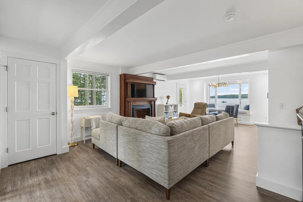 14 Merganser Way Freeport ME 04032