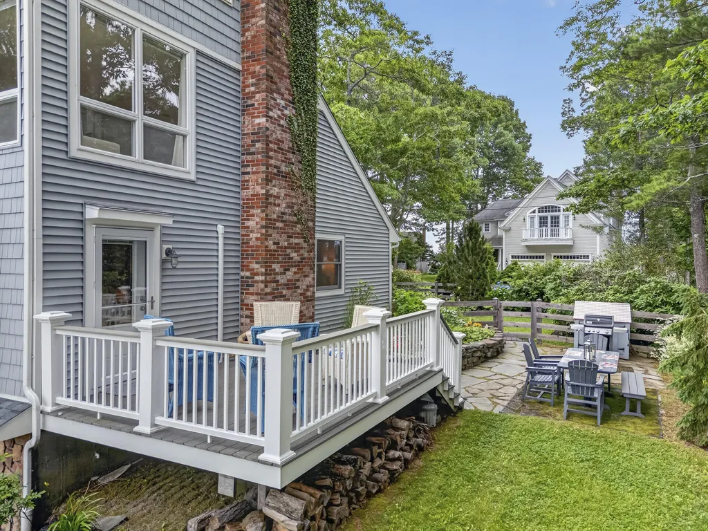 14 Merganser Way Freeport ME 04032