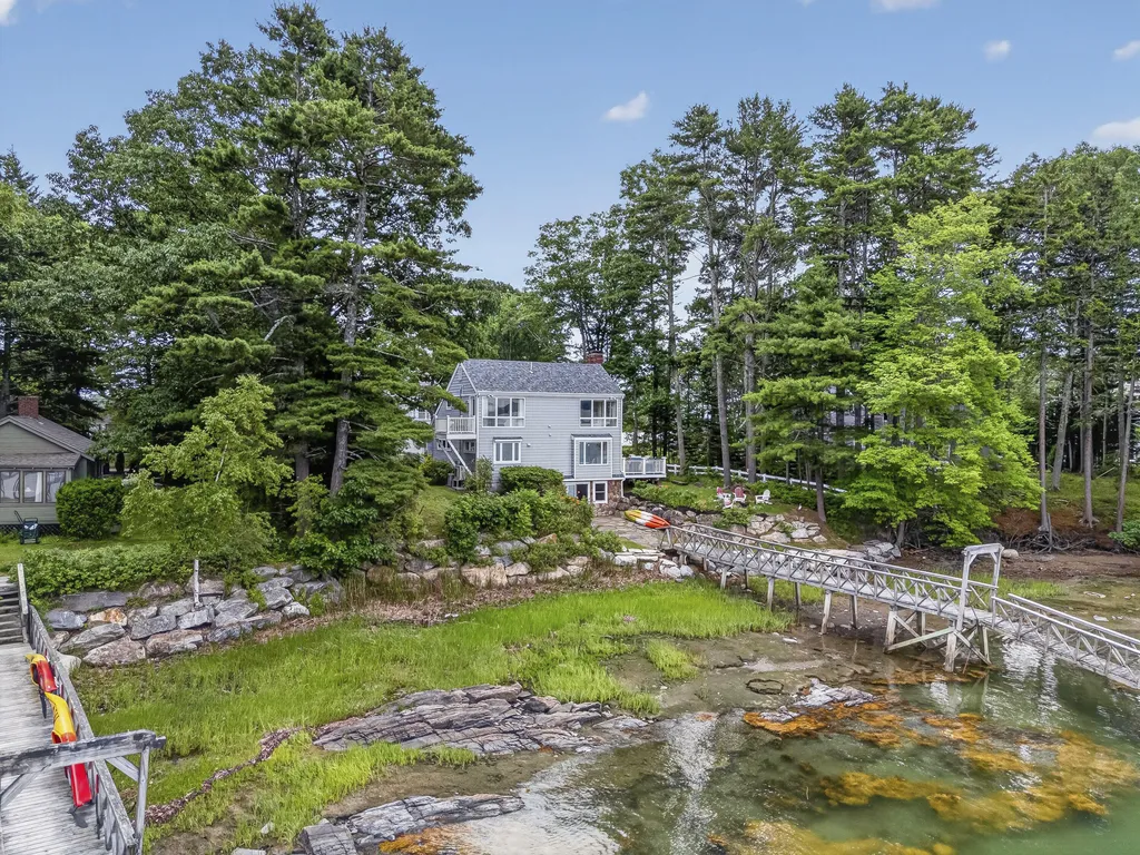 14 Merganser Way Freeport ME 04032