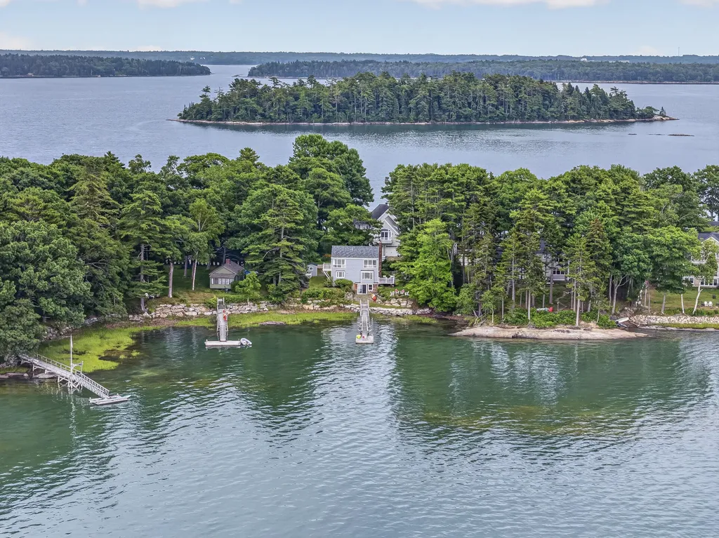 14 Merganser Way Freeport ME 04032