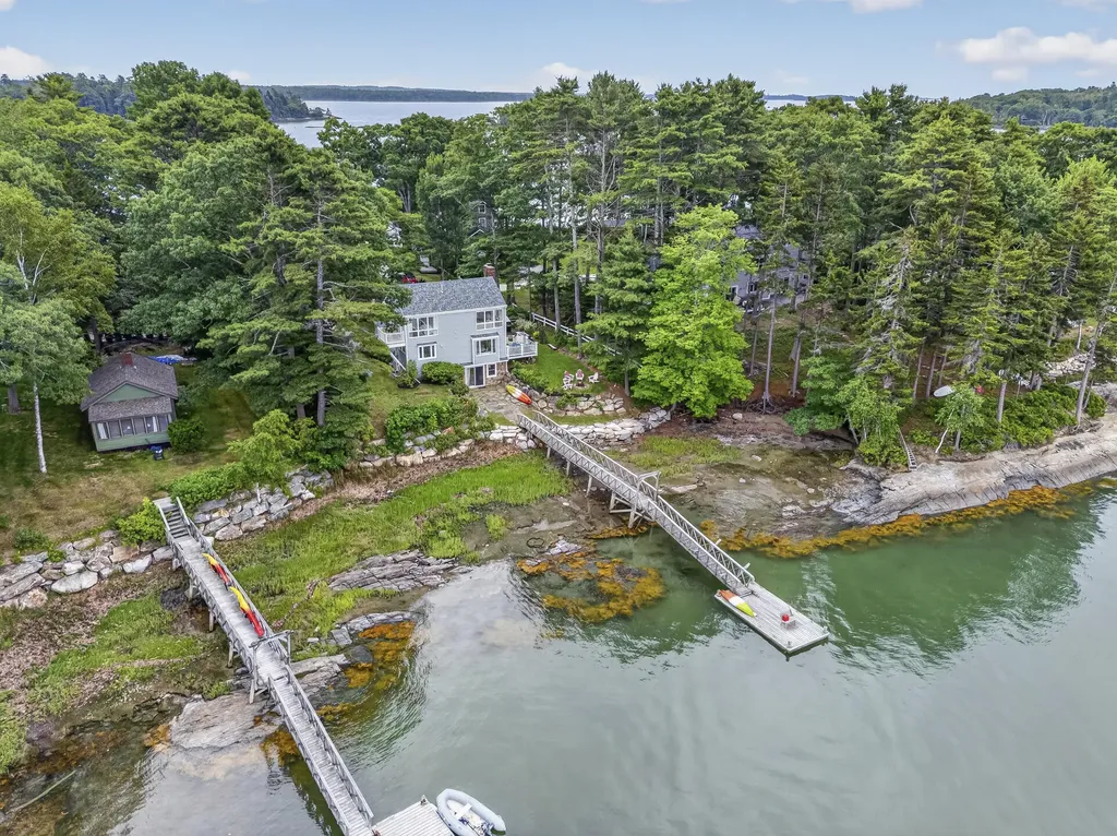14 Merganser Way Freeport ME 04032
