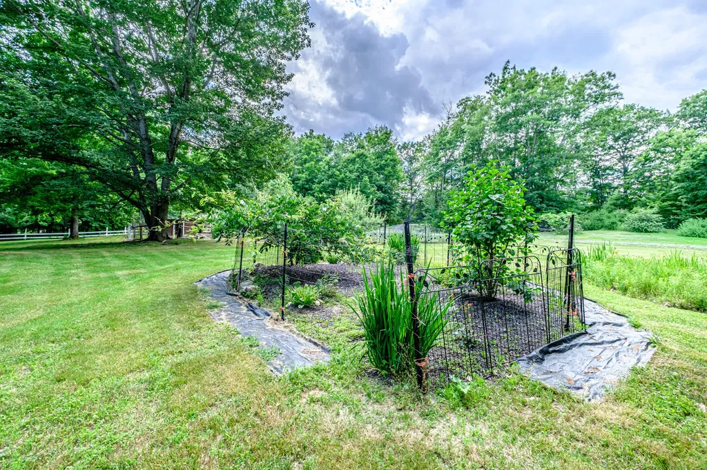 922 Edes Falls Road Harrison ME 04040