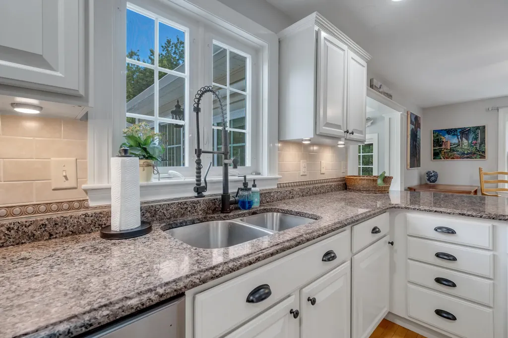 6 Little Ossipee Landing Waterboro ME 04061