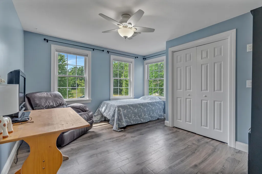 6 Little Ossipee Landing Waterboro ME 04061