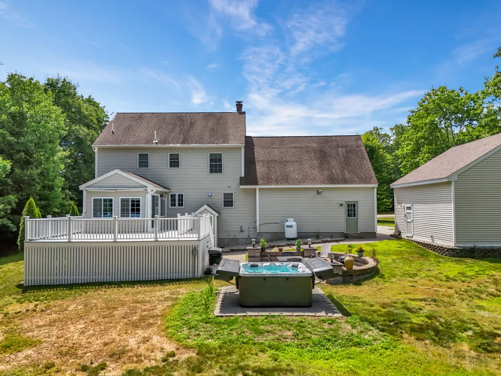6 Little Ossipee Landing Waterboro ME 04061
