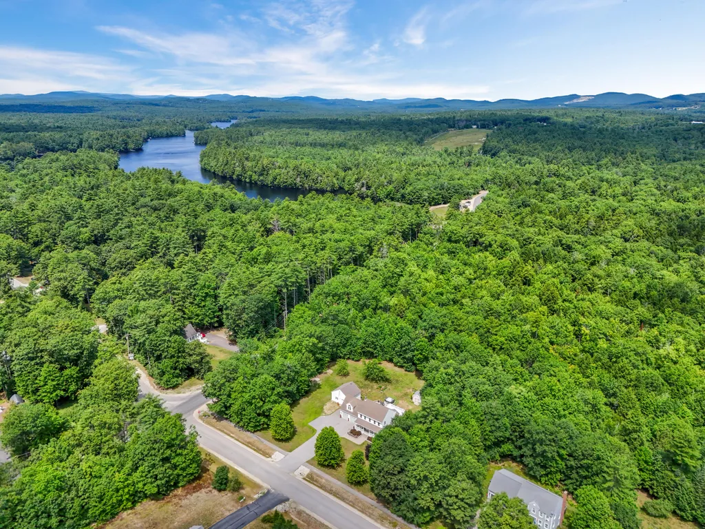 6 Little Ossipee Landing Waterboro ME 04061