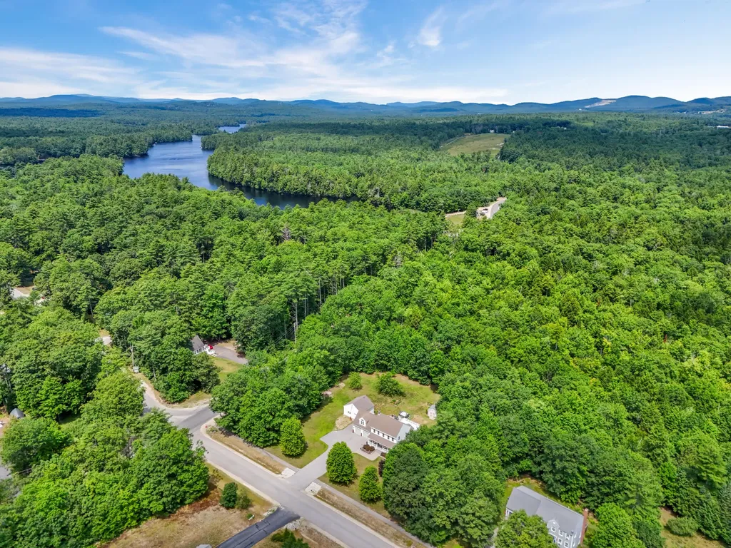 6 Little Ossipee Landing Waterboro ME 04061