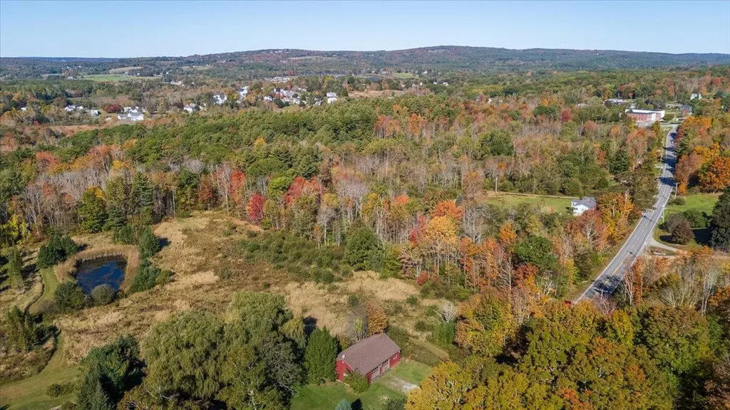 261 S Union Road Union ME 04862