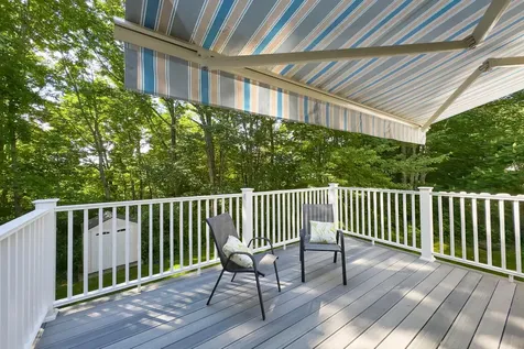 26 Acadia Drive Rockland ME 04841