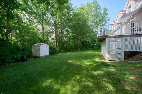 26 Acadia Drive Rockland ME 04841