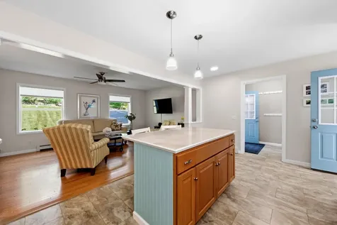 26 Acadia Drive Rockland ME 04841